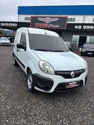 RENAULT-KANGOO-2015