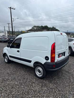 RENAULT-KANGOO-2015
