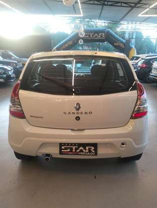 RENAULT-SANDERO-1.0 TECH RUN 16V FLEX 4P MANUAL RENAULT-SANDERO-2013