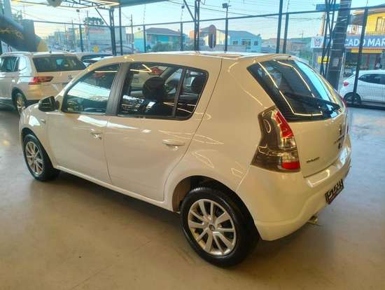 RENAULT-SANDERO-1.0 TECH RUN 16V FLEX 4P MANUAL RENAULT-SANDERO-2013