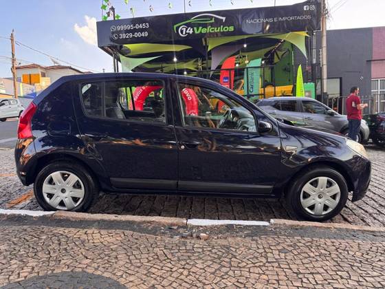 RENAULT SANDERO 1.6 PRIVILÈGE 8V FLEX 4P MANUAL