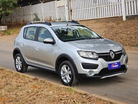 RENAULT SANDERO 1.6 STEPWAY 8V FLEX 4P MANUAL