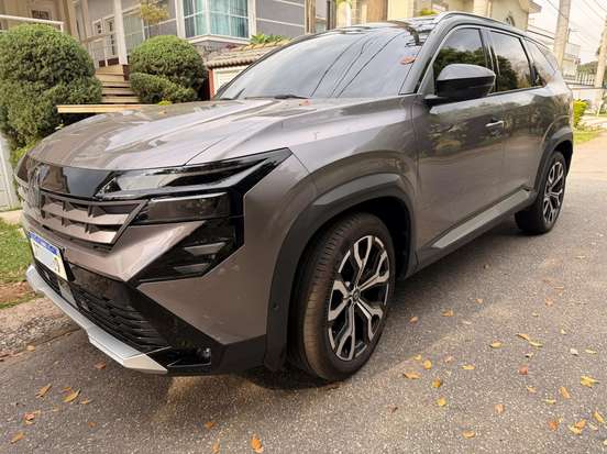 RENAULT-BOREAL-2025