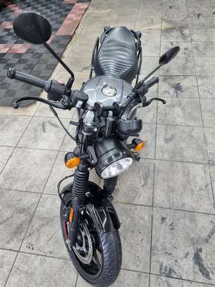 ROYAL ENFIELD-HUNTER 350-2024