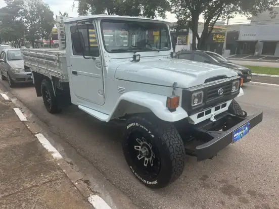 TOYOTA-BANDEIRANTE-3.7 BJ55LP-B 4X4 CS DIESEL 2P MANUAL TOYOTA-BANDEIRANTE-2001