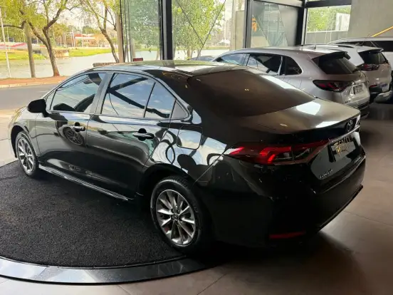 TOYOTA-COROLLA-2023