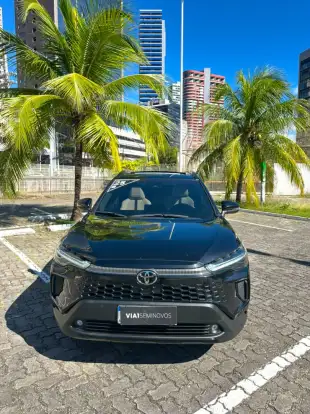 TOYOTA-COROLLA CROSS-2024