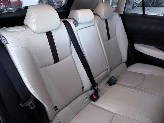 TOYOTA-COROLLA CROSS-2024