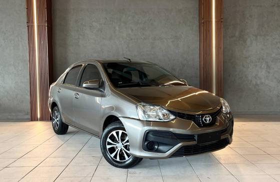 TOYOTA ETIOS 1.5 XS SEDAN 16V FLEX 4P AUTOMÁTICO