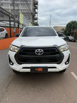 TOYOTA-HILUX-2025