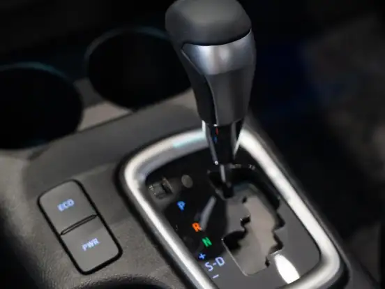 TOYOTA-HILUX-2025