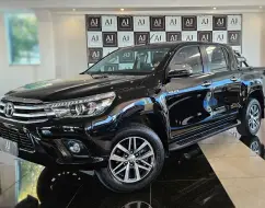 TOYOTA HILUX 2.8 SRX 4X4 CD 16V DIESEL 4P AUTOMÁTICO TOYOTA HILUX 2.8 SRX 4X4 CD 16V DIESEL 4P AUTOMÁTICO
