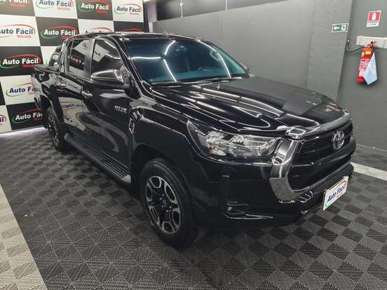 TOYOTA-HILUX-2.8 D-4D TURBO DIESEL CD GR-S 4X4 AUTOMÁTICO TOYOTA-HILUX-2022