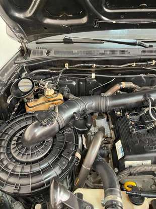 TOYOTA-HILUX SW4-2.7 SR 4X2 16V FLEX 4P MANUAL TOYOTA-HILUX SW4-2012