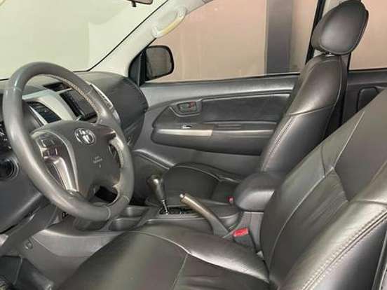 TOYOTA-HILUX SW4-2.7 SR 4X2 16V FLEX 4P MANUAL TOYOTA-HILUX SW4-2012