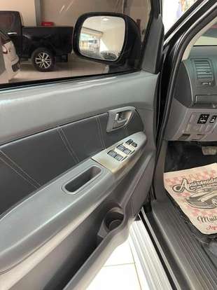 TOYOTA-HILUX SW4-2012