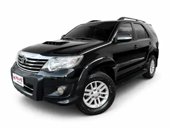 TOYOTA-HILUX SW4-3.0 SRV 4X4 7 LUGARES 16V TURBO INTERCOOLER DIESEL 4P AUTOMÁTICO TOYOTA-HILUX SW4-2013