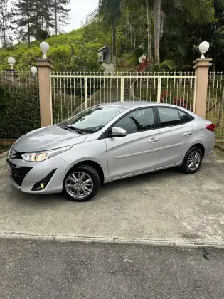 TOYOTA YARIS 1.5 16V FLEX SEDAN XL PLUS TECH MULTIDRIVE