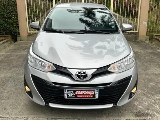 TOYOTA-YARIS-1.5 16V FLEX SEDAN XL PLUS TECH MULTIDRIVE TOYOTA-YARIS-2019