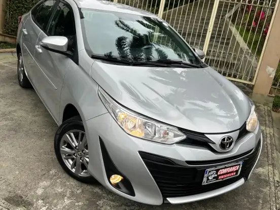 TOYOTA-YARIS-1.5 16V FLEX SEDAN XL PLUS TECH MULTIDRIVE TOYOTA-YARIS-2019