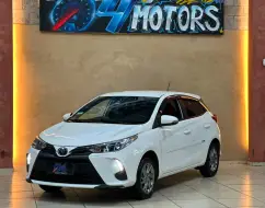 TOYOTA YARIS 1.5 16V FLEX XS MULTIDRIVE TOYOTA YARIS 1.5 16V FLEX XS MULTIDRIVE
