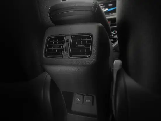 TOYOTA-YARIS CROSS-1.5 VVT-I HYBRID FLEX XRX CVT TOYOTA-YARIS CROSS-2026