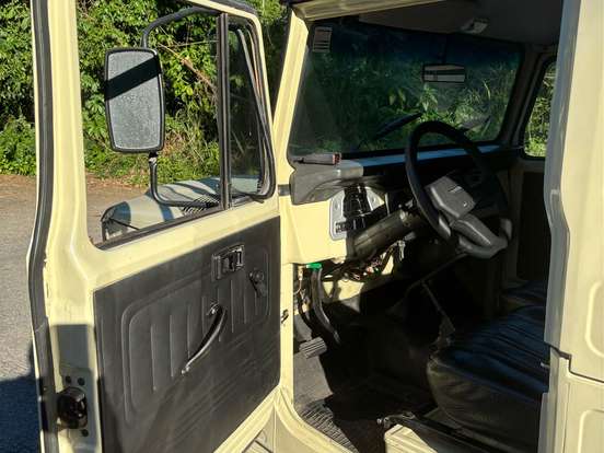 TOYOTA-BANDEIRANTE-3.7 BJ50LV 4X4 TETO RIGIDO DIESEL 2P MANUAL TOYOTA-BANDEIRANTE-1990