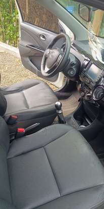 TOYOTA-ETIOS-1.5 XS 16V FLEX 4P MANUAL TOYOTA-ETIOS-2015
