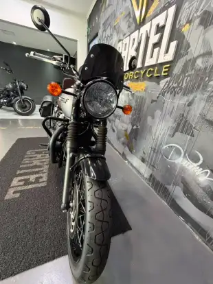 TRIUMPH-BONNEVILLE T120 BLACK 1200-2024