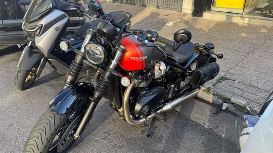 TRIUMPH-BONNEVILLE BOBBER 1200-2025