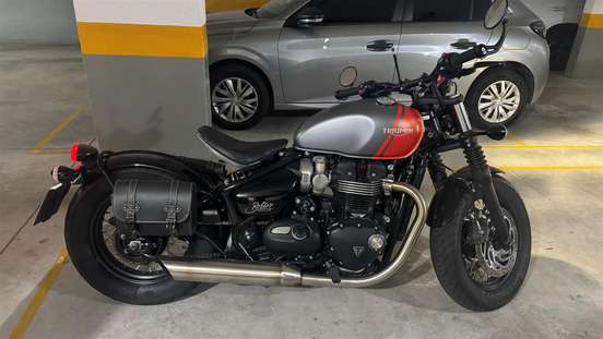 TRIUMPH-BONNEVILLE BOBBER 1200-2025