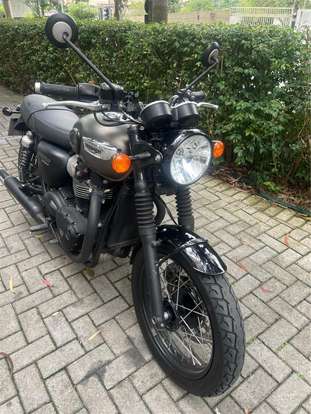 TRIUMPH-BONNEVILLE T100 BLACK 900-2021