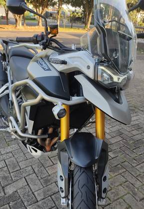 TRIUMPH TIGER 900 RALLY PRO 