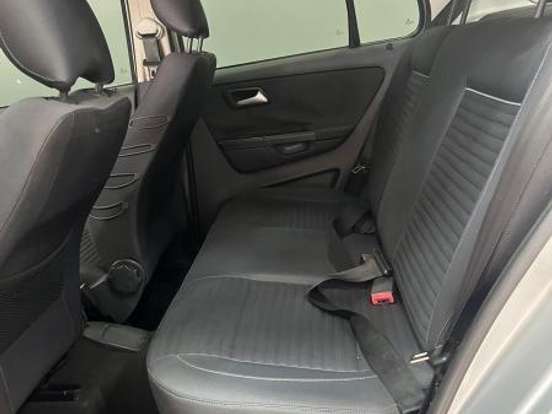 VOLKSWAGEN-CROSSFOX-1.6 MI FLEX 8V 4P MANUAL VOLKSWAGEN-CROSSFOX-2010