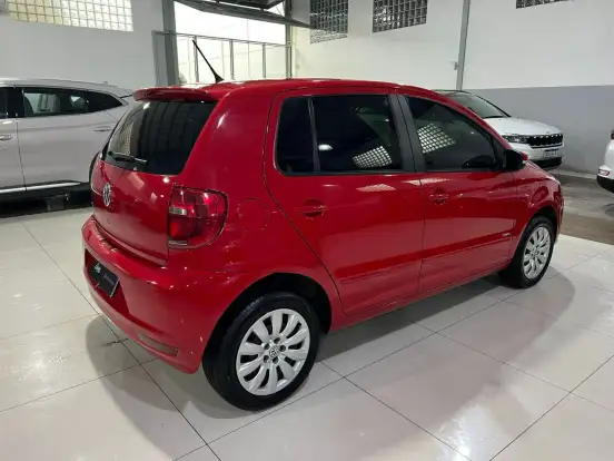 VOLKSWAGEN-FOX-2013
