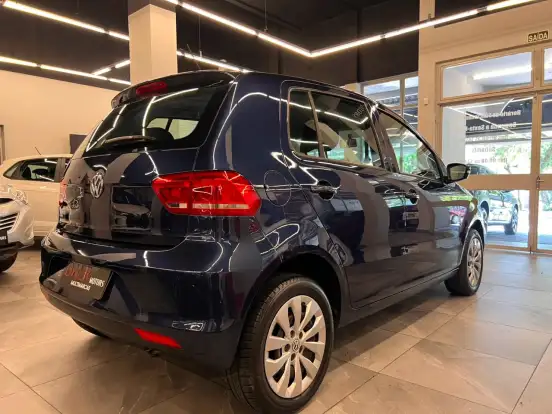 VOLKSWAGEN-FOX-1.0 MPI TRENDLINE 12V FLEX 4P MANUAL VOLKSWAGEN-FOX-2016