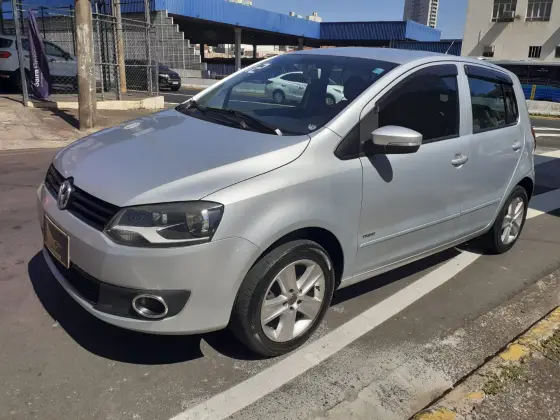 VOLKSWAGEN FOX 1.6 MI 8V FLEX 4P MANUAL
