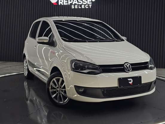 VOLKSWAGEN-FOX-1.6 MI ROCK IN RIO 8V FLEX 4P MANUAL VOLKSWAGEN-FOX-2013