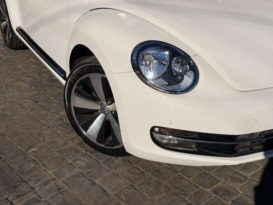 VOLKSWAGEN-FUSCA-2.0 TSI 16V GASOLINA 2P AUTOMÁTICO VOLKSWAGEN-FUSCA-2012