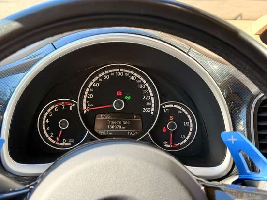 VOLKSWAGEN-FUSCA-2012