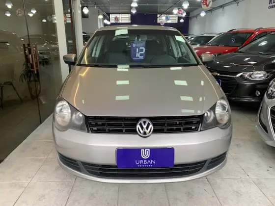 VOLKSWAGEN POLO 1.6 MI 8V TOTAL FLEX 4P MANUAL VOLKSWAGEN POLO 1.6 MI 8V TOTAL FLEX 4P MANUAL