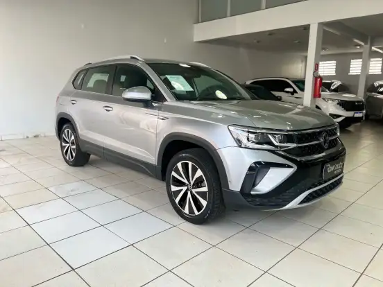 VOLKSWAGEN-TAOS-2023