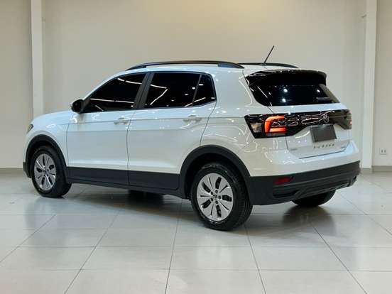 VOLKSWAGEN-T-CROSS-1.0 200 TSI TOTAL FLEX AUTOMÁTICO VOLKSWAGEN-T-CROSS-2022