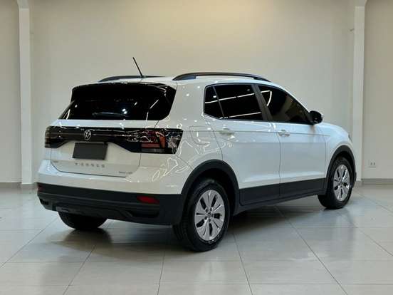 VOLKSWAGEN-T-CROSS-2022