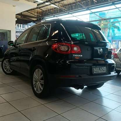 VOLKSWAGEN-TIGUAN-2010