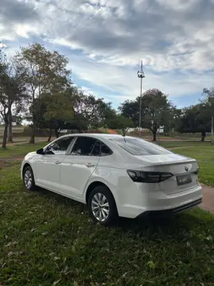VOLKSWAGEN-VIRTUS-2024