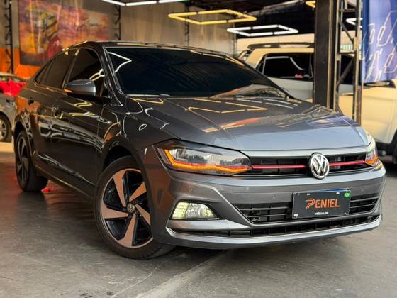 VOLKSWAGEN VIRTUS 1.0 200 TSI HIGHLINE AUTOMÁTICO