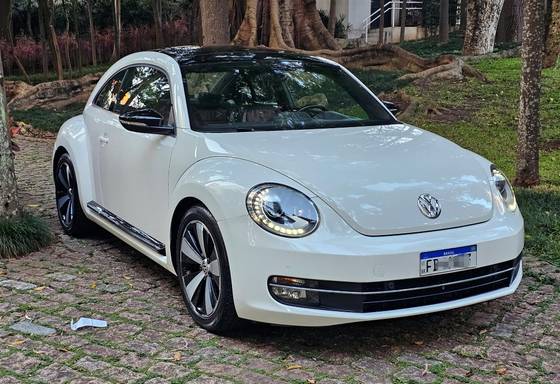 VOLKSWAGEN FUSCA 2.0 TSI 16V GASOLINA 2P AUTOMÁTICO