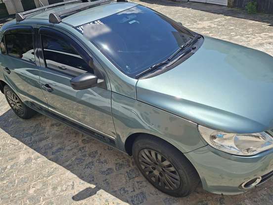 VOLKSWAGEN-GOL-1.0 MI 8V FLEX 4P MANUAL G.V VOLKSWAGEN-GOL-2011
