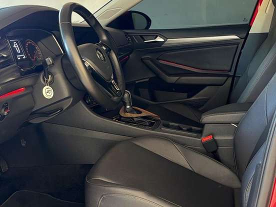 VOLKSWAGEN-JETTA-1.4 250 TSI TOTAL FLEX COMFORTLINE TIPTRONIC VOLKSWAGEN-JETTA-2019
